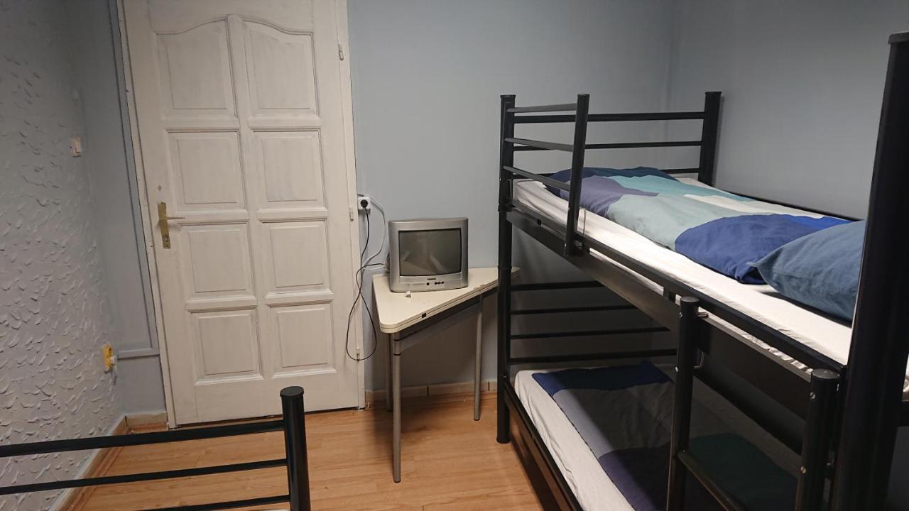 Pillango Munkasszallo Hostel Budapeszt Zewnętrze zdjęcie